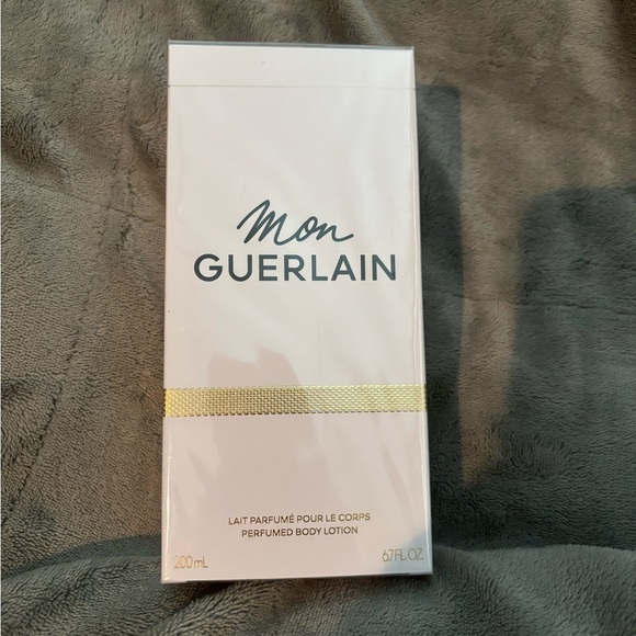 GUERLAIN Other - Mon Guerlain Perfumed Body Lotion